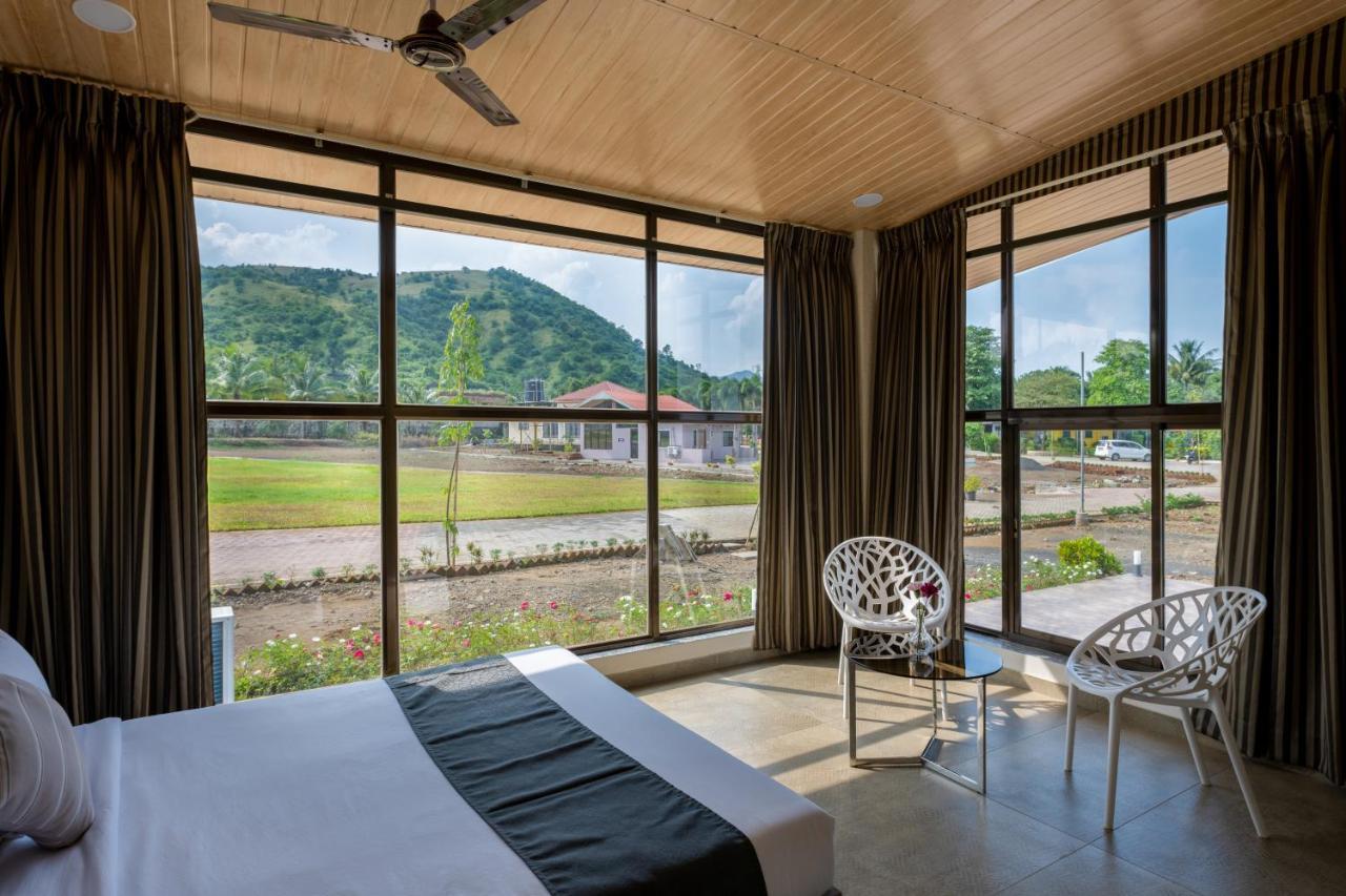 Hillrock Resort & Villas, Neral-Карджат Екстер'єр фото